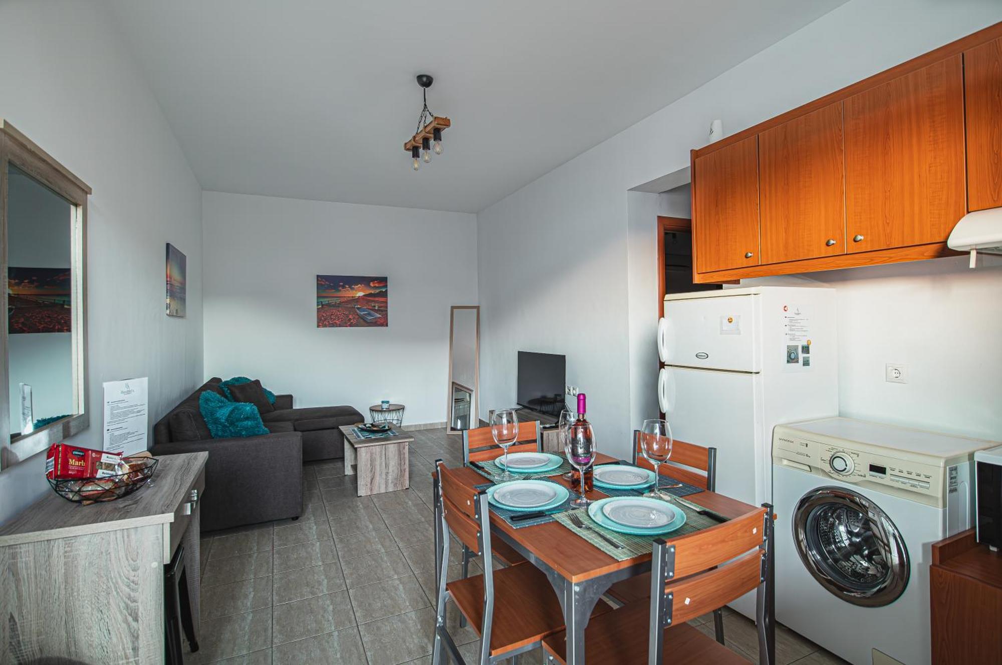 Basiliki'S Apartments アルハンゲロス エクステリア 写真