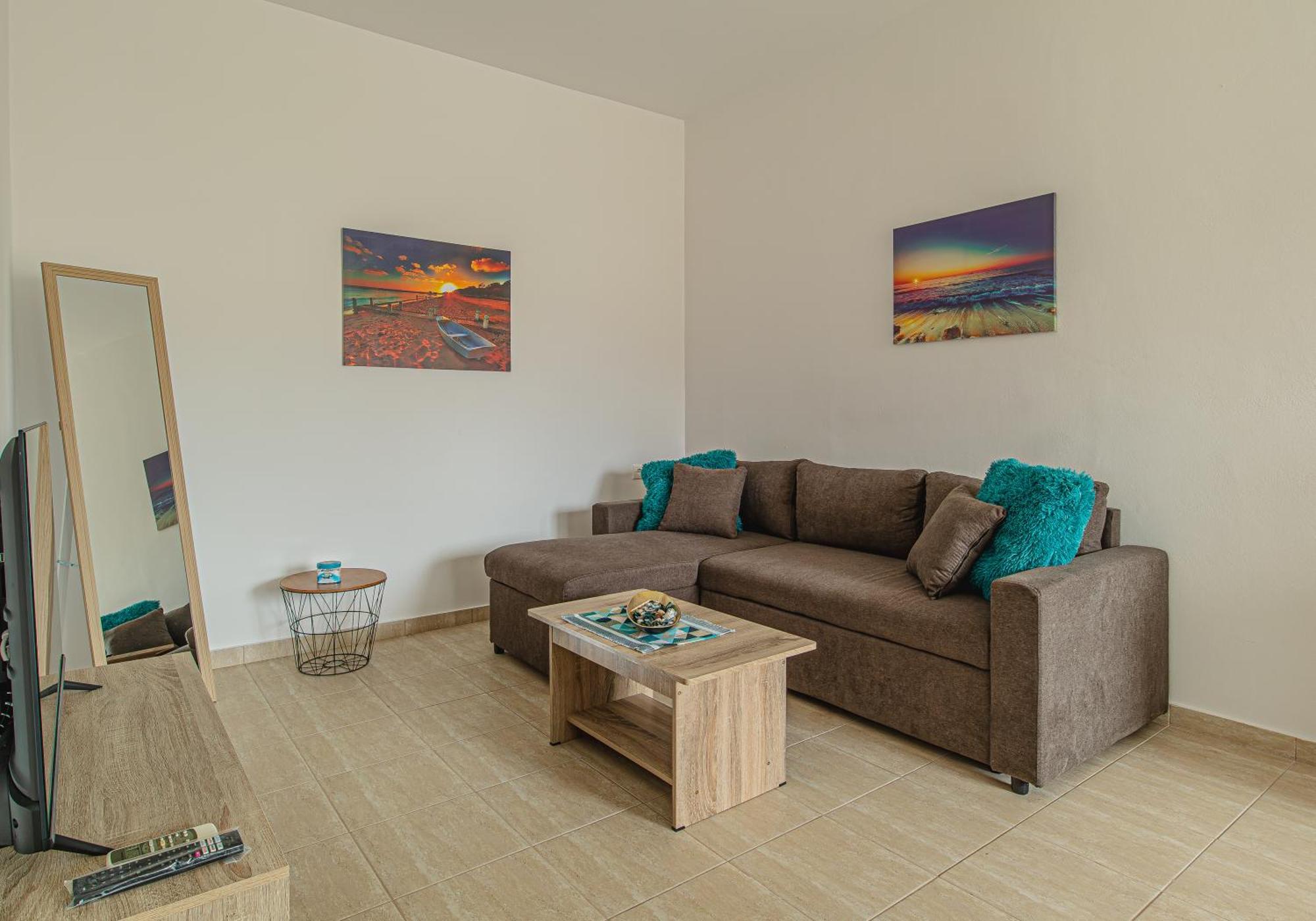 Basiliki'S Apartments アルハンゲロス エクステリア 写真
